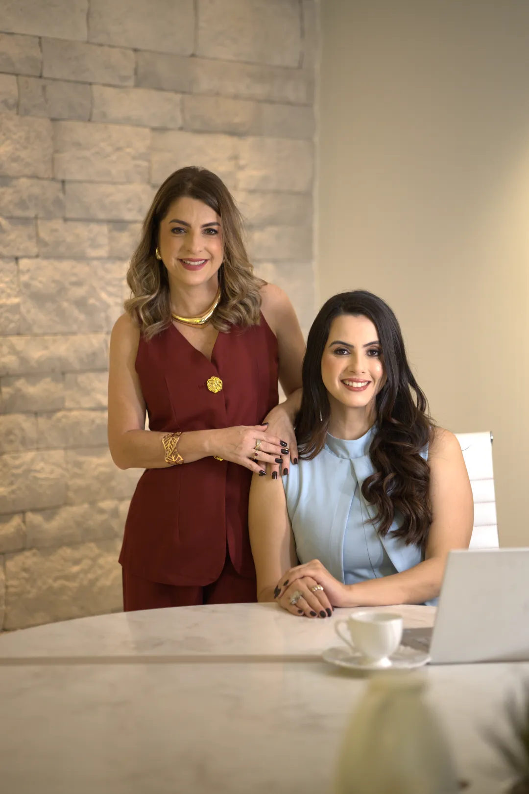 Eveline Mina e Andressa Moura, fundadoras da Mina Consultoria